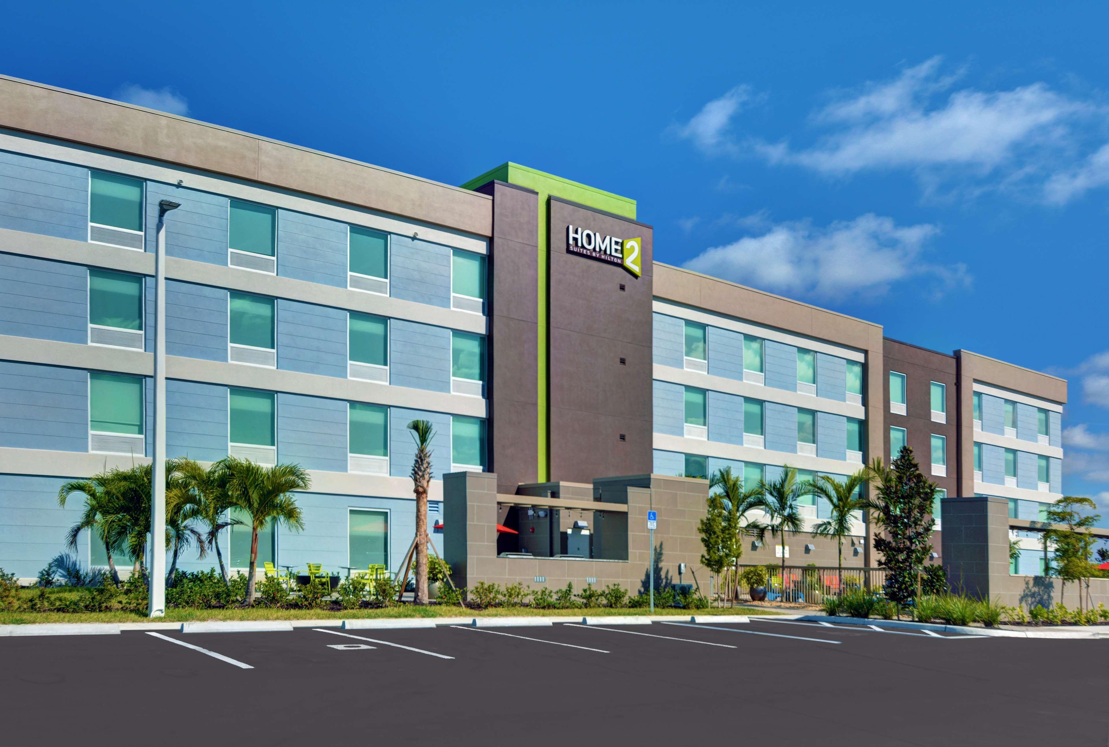 Home2 Suites By Hilton Fort Myers Colonial Blvd エクステリア 写真
